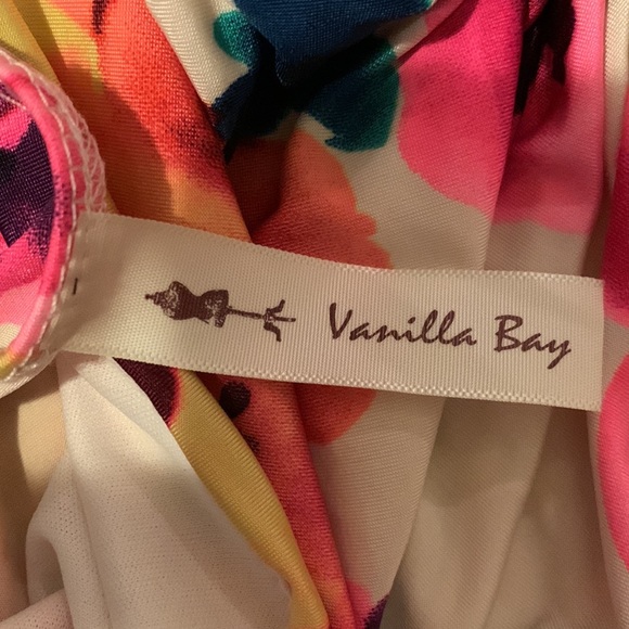 Medium strapless dress with pockets! Like new! - Picture 4 of 5